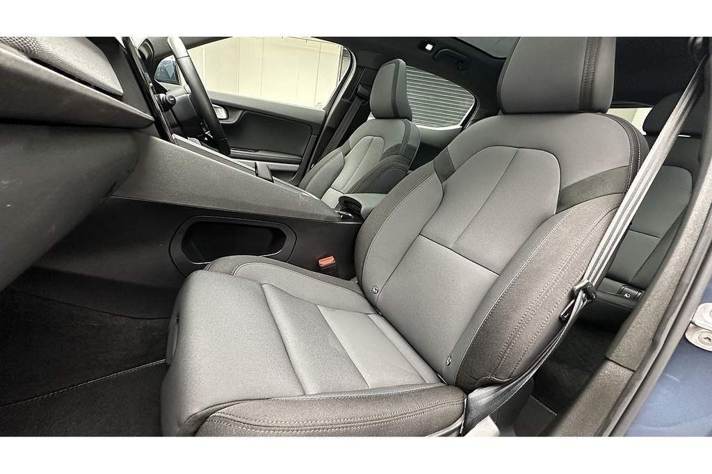 Polestar 2 Long Range Dual Motor 360 Camera, Apple Carplay, #39