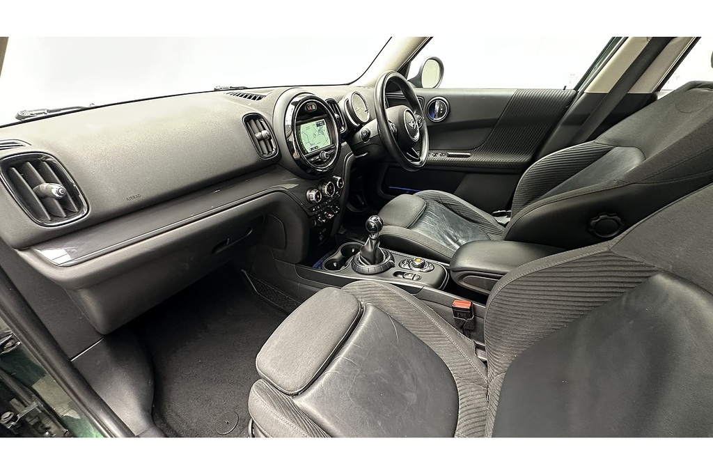 Mini Countryman 1.5 Cooper Chili Pack Black #33