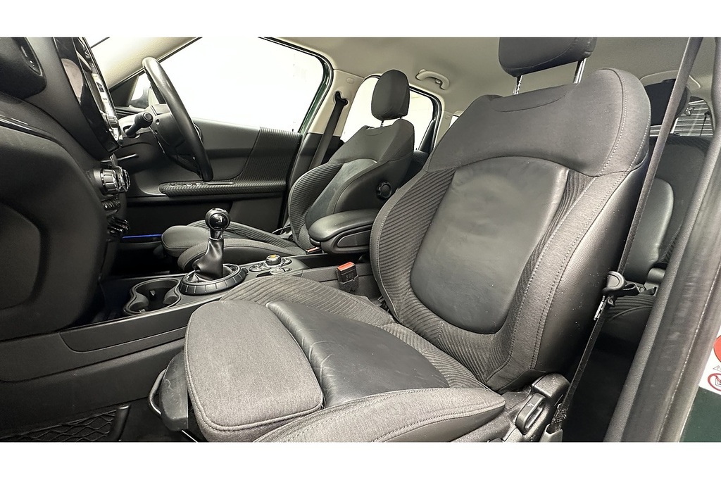 Mini Countryman 1.5 Cooper Chili Pack Black #32