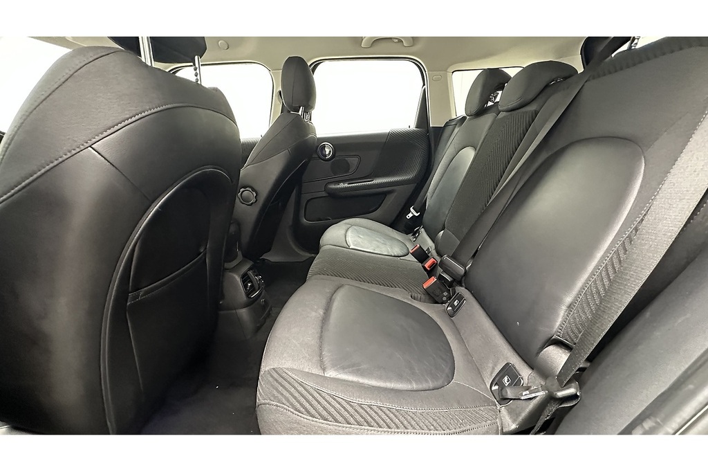 Mini Countryman 1.5 Cooper Chili Pack Black #34