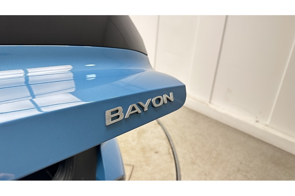 Hyundai Bayon 1L Premium Black #13