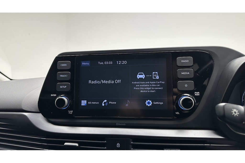 Hyundai Bayon 1L Premium Black #32