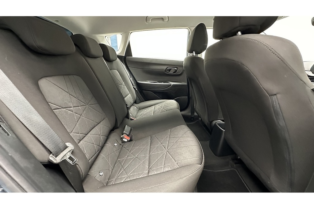 Hyundai Bayon 1L Premium Black #21