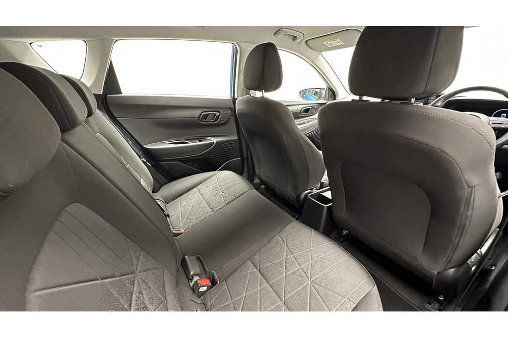 Hyundai Bayon 1L Premium Black #22
