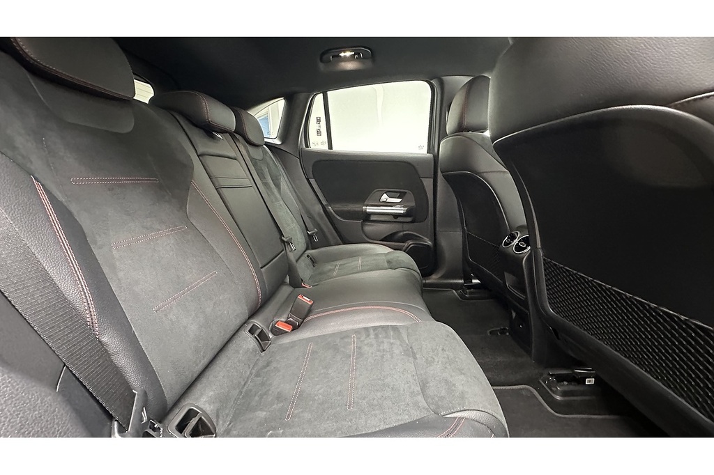 Mercedes-Benz EQA Eqa 300 66.5Kwh Amg Line Premium 4Matic  #23