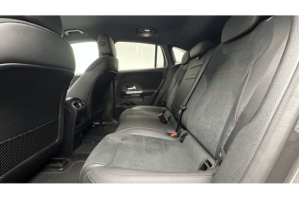 Mercedes-Benz EQA Eqa 300 66.5Kwh Amg Line Premium 4Matic  #21
