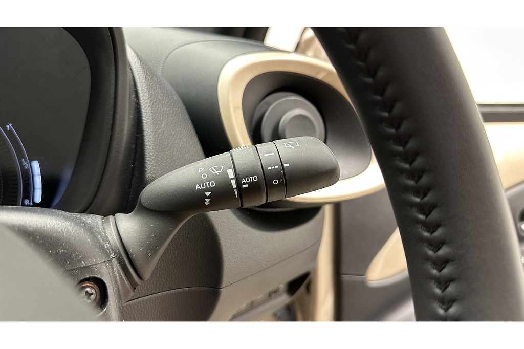 Toyota Aygo X Edge #29