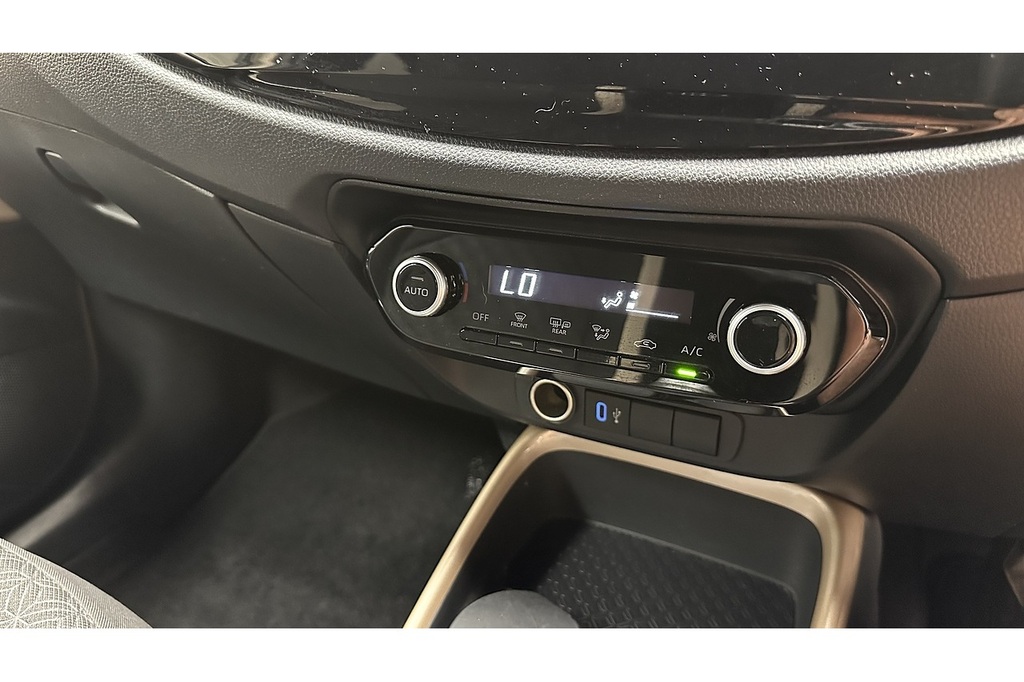 Toyota Aygo X Edge #35