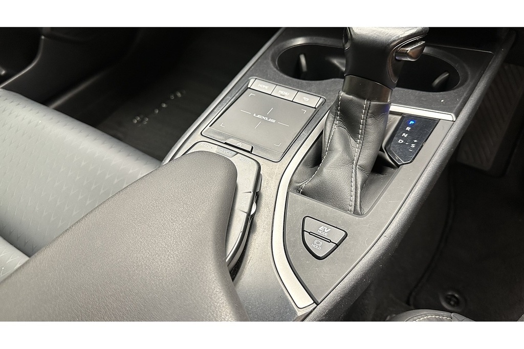 Lexus UX 2.0 250H Premium E-cvt Euro 6 Ss Red #41