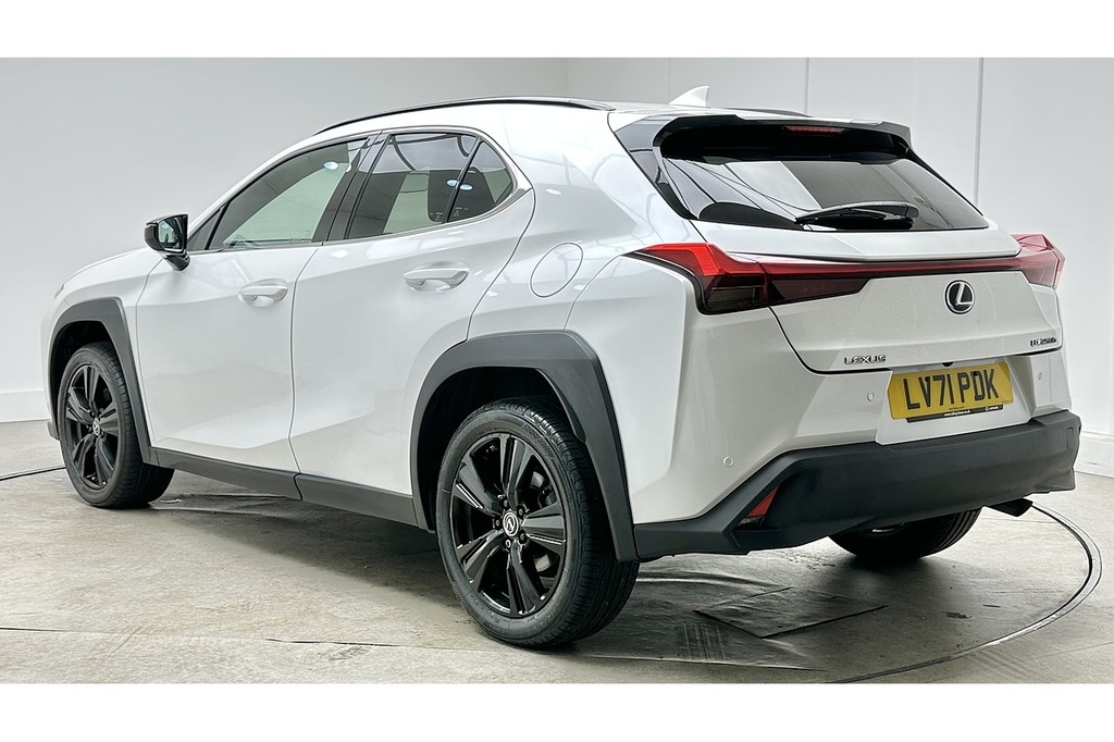 Lexus UX 250H Premium Sport Edition White #5