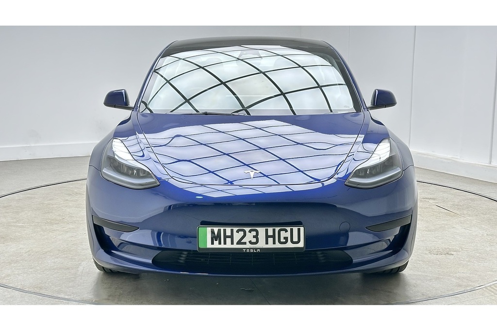 Tesla Model 3 Saloon Blue #2