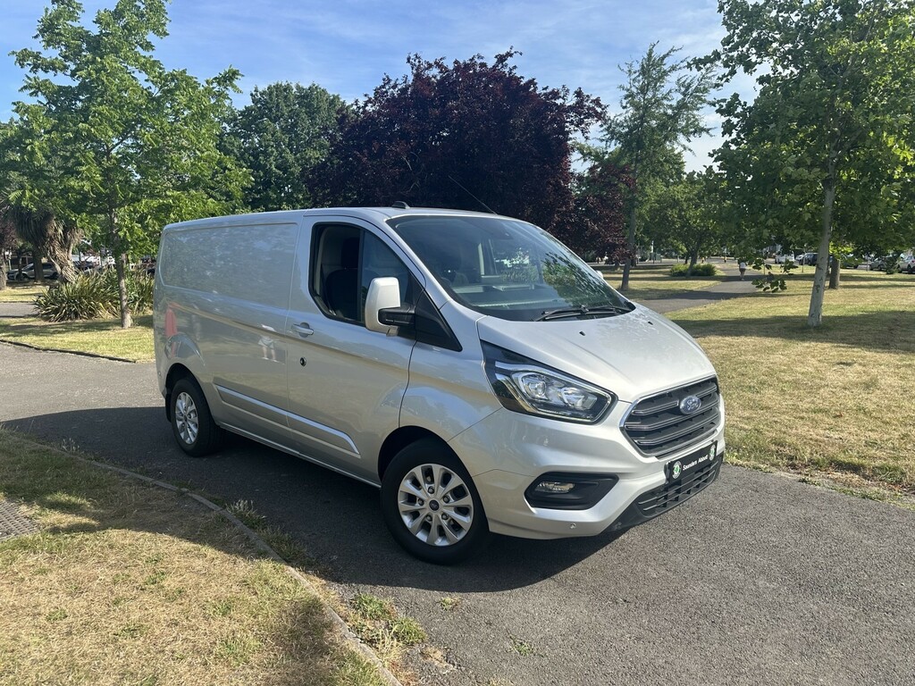 2022 Ford Transit Custom