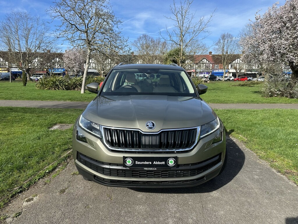 Skoda Kodiaq 1.4 Tsi Act Edition Green #2
