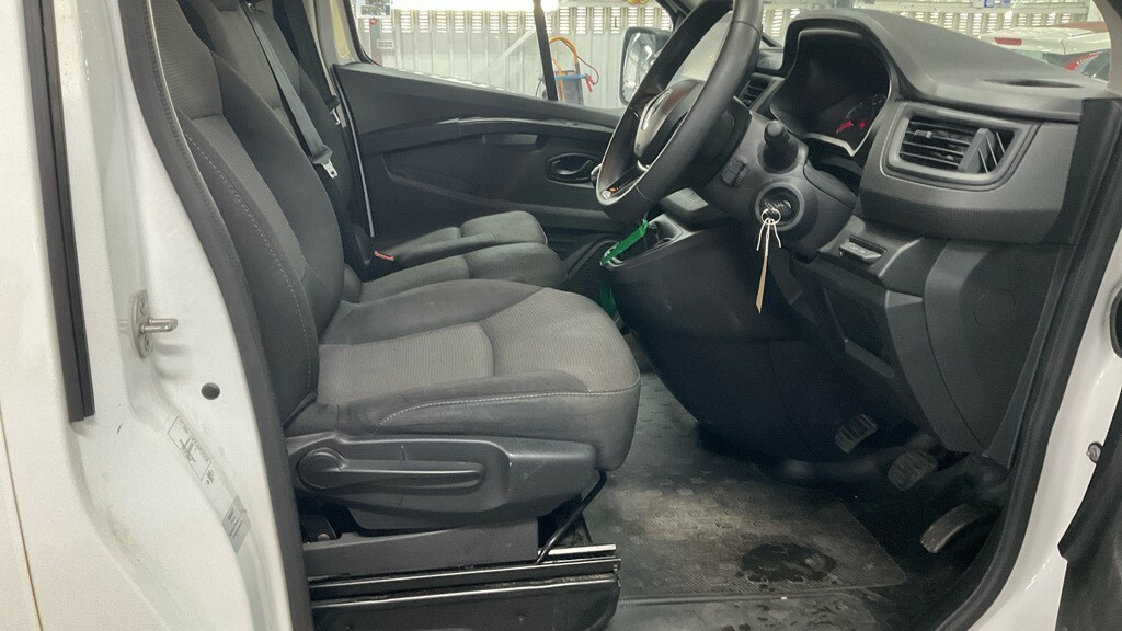 Renault Trafic 2.0 Dci Blue Sl30 Advance White #3