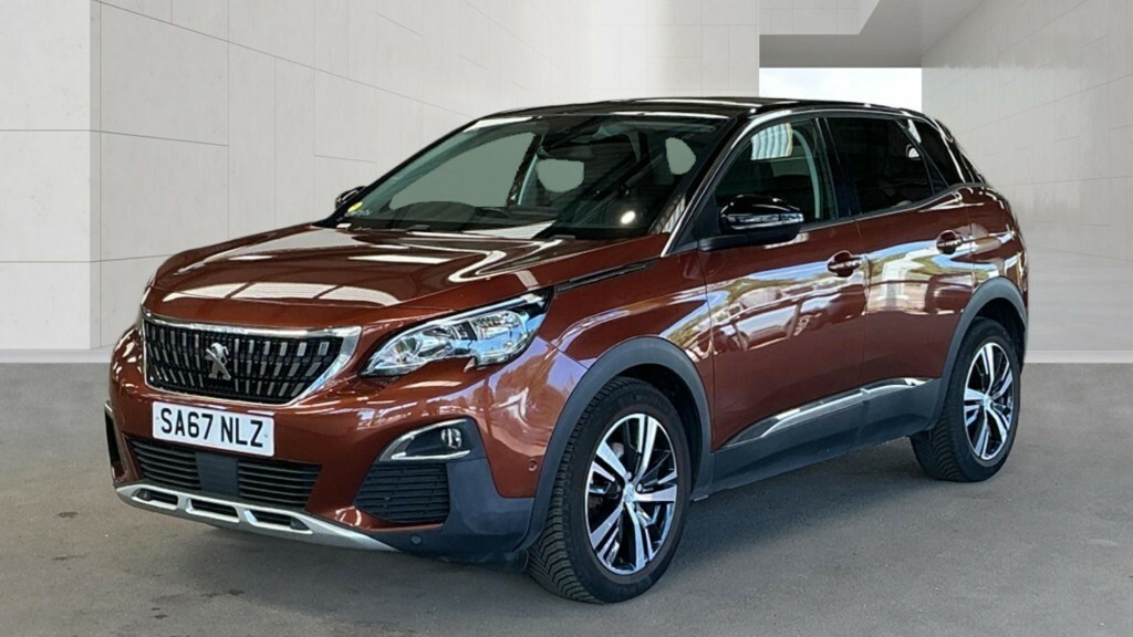 Peugeot 3008 1.2 Puretech Allure Brown #2