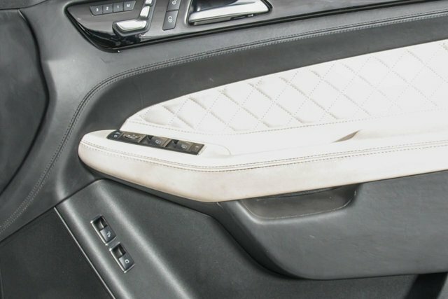 Mercedes-Benz GLS Class Black #32