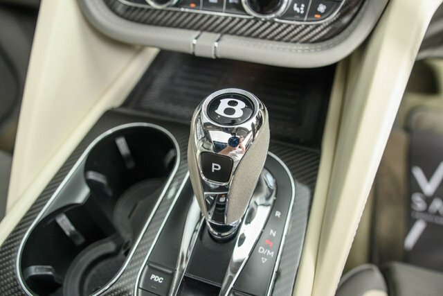Bentley Bentayga 3.0 V6 Hybrid Mulliner Driving Spec Grey #23