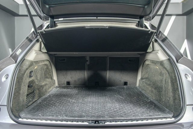 Bentley Bentayga 3.0 V6 Hybrid Mulliner Driving Spec Grey #12