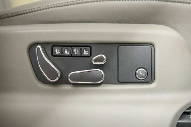 Bentley Bentayga 3.0 V6 Hybrid Mulliner Driving Spec Grey #36