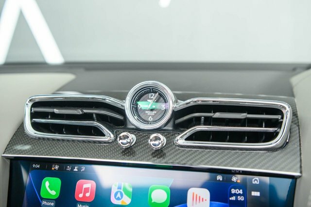 Bentley Bentayga 3.0 V6 Hybrid Mulliner Driving Spec Grey #26