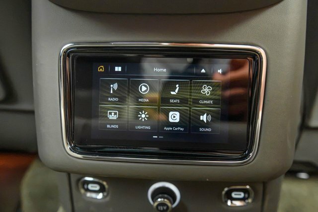 Bentley Bentayga 3.0 V6 Hybrid Mulliner Driving Spec Grey #18