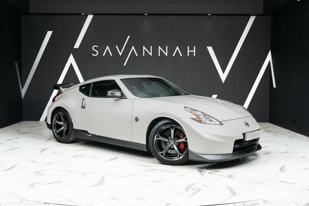 Nissan 370Z Coupe White #23