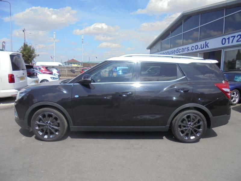 SsangYong Tivoli 1.6 D Ultimate - 2020 69 Black