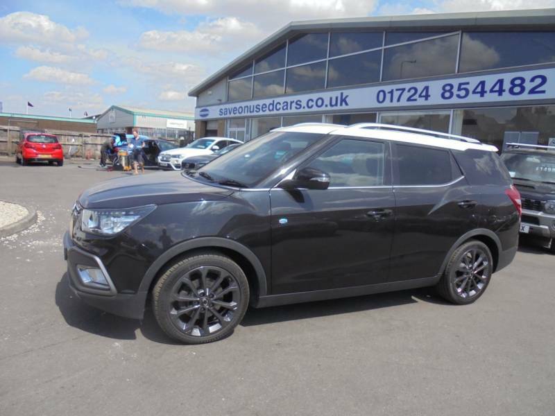 SsangYong Tivoli 1.6 D Ultimate - 2020 69 Black #2