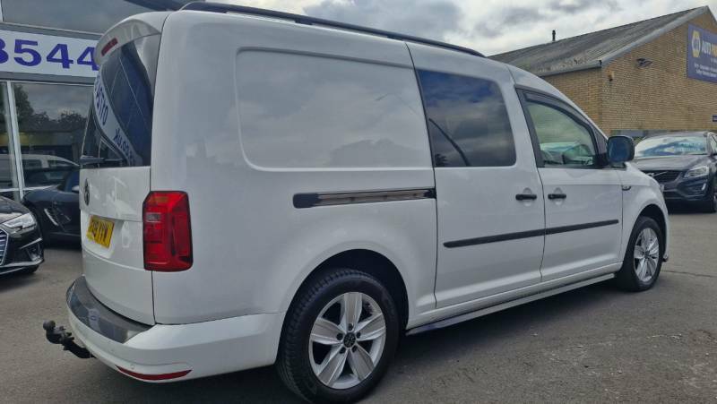 Volkswagen Caddy Maxi 2.0 Tdi 102Ps Kombi Van White #4