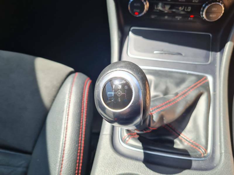 Mercedes-Benz A Class 2.1 A220d Motorsport Edition Premium 7G-dct Euro #17