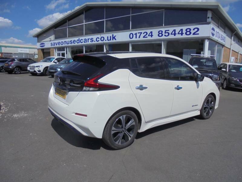 Nissan Leaf 110Kw Tekna 40Kwh White #6