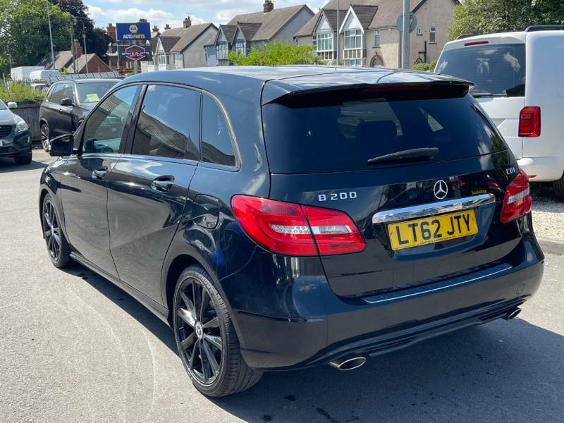 Mercedes-Benz B Class B200 Cdi Blueefficiency Sport Black #4