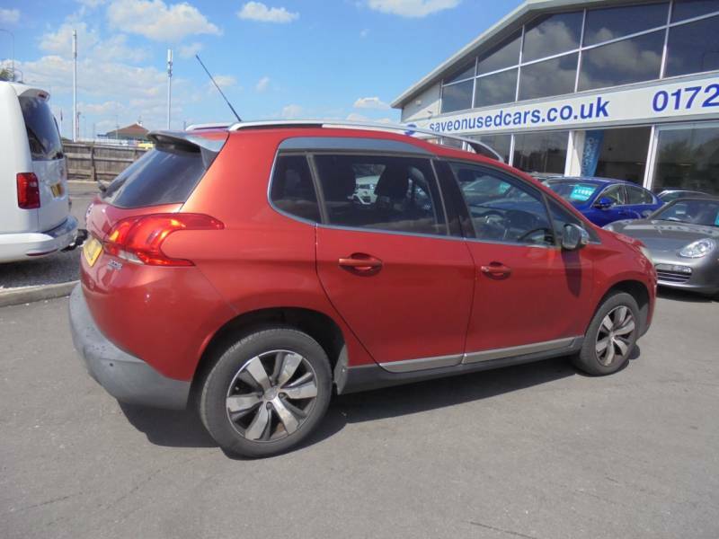 Peugeot 2008 1.6 E-hdi Allure Red #6
