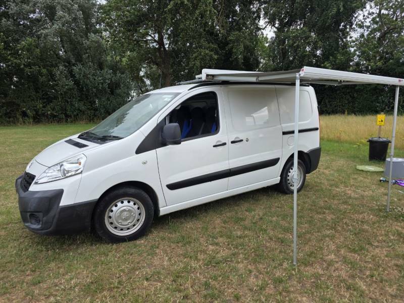 Peugeot Expert 1000 1.6 Hdi 90 H1 Van White