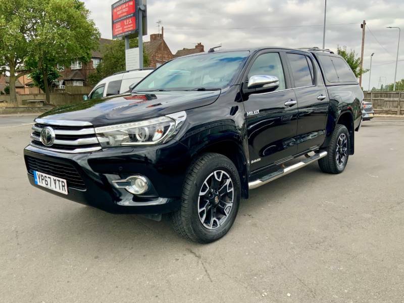 Toyota HILUX Invincible X Dcab Pick Up 2.4 D-4d - 2017 67 Black #3