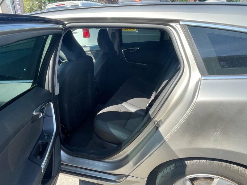Volvo V60 D3 Se Lux Black #12