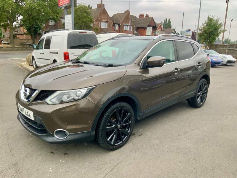 Nissan Qashqai 1.5 Dci Tekna Brown #2