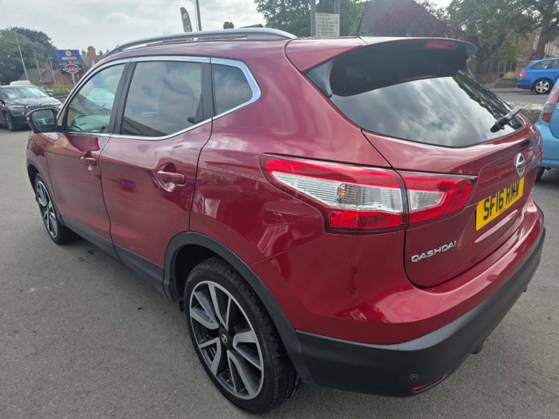 Nissan Qashqai 1.5 Dci Tekna Red #5