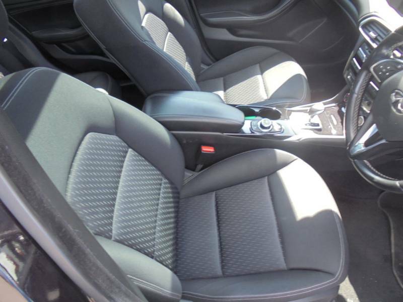 Infiniti Q30 Q30 Premium Tech D Brown #7