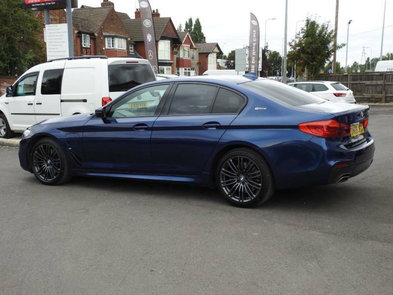 BMW 5 Series 530E M Sport Blue #4