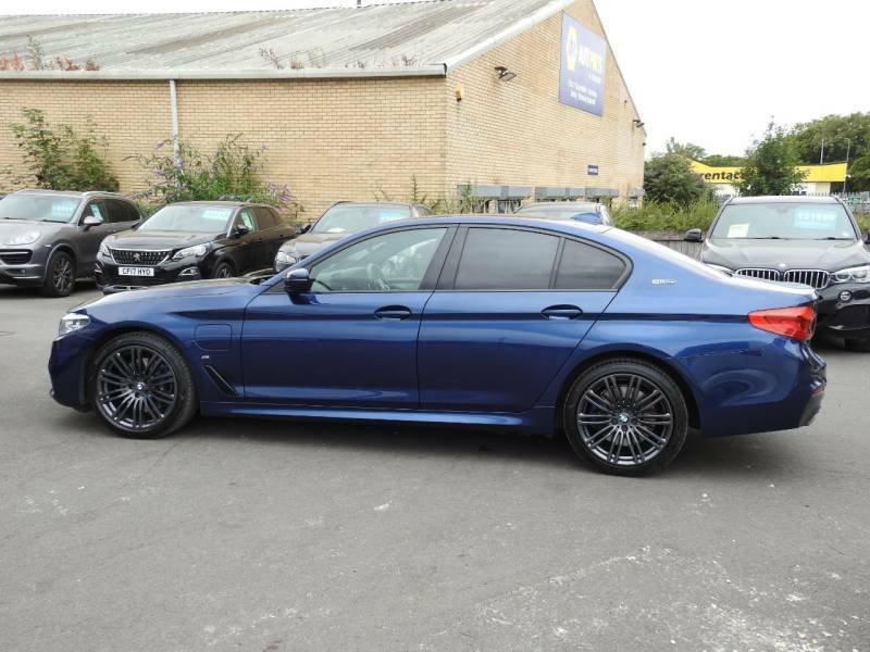BMW 5 Series 520D M Sport Black #15