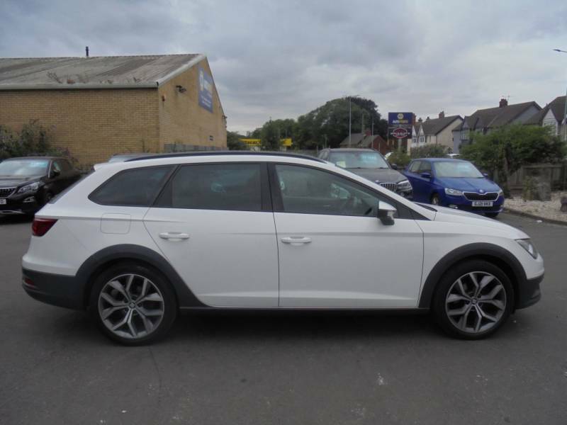 Seat Leon 2.0 Tdi Se Technology White #4