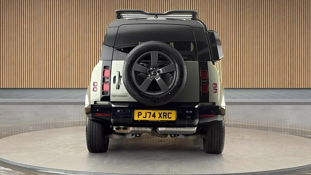 Land Rover Defender 90 3.0 D250 Mhev X-dynamic Hse Suv 4W PJ74XRC Green #4