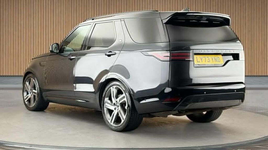 Land Rover Discovery 3.0 D300 Mhev Dynamic Hse Suv 4Wd LY73YND Grey #2