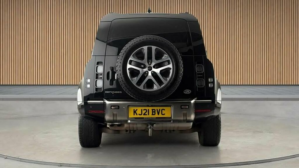 Land Rover Defender 110 3.0 D300 Mhev X Suv 4Wd Euro 6 S KJ21BVC Black #4