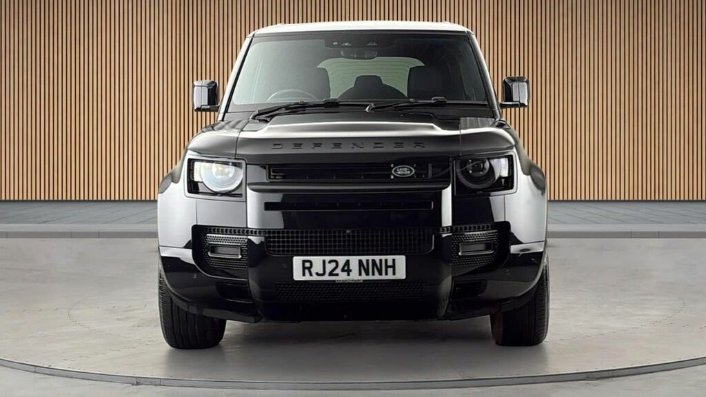 Land Rover Defender 110 2.0 P300 X-dynamic Se Suv 4Wd Euro RJ24NNH Black #3