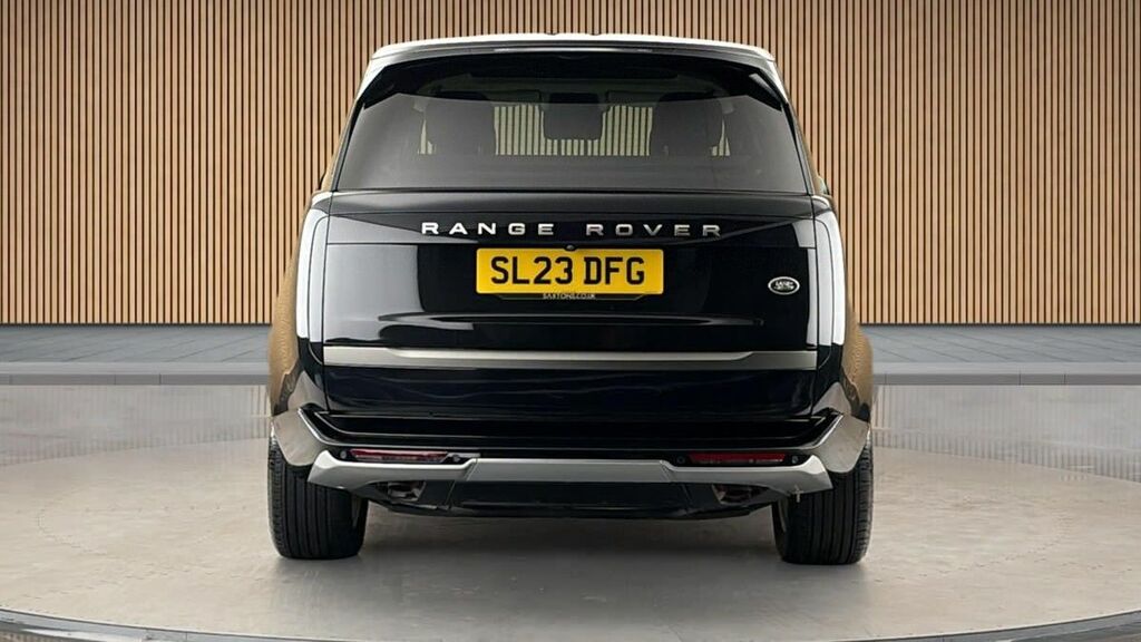 Land Rover Range Rover 3.0 P440e 38.2Kwh Se Suv Plug-in Hybrid Black #4