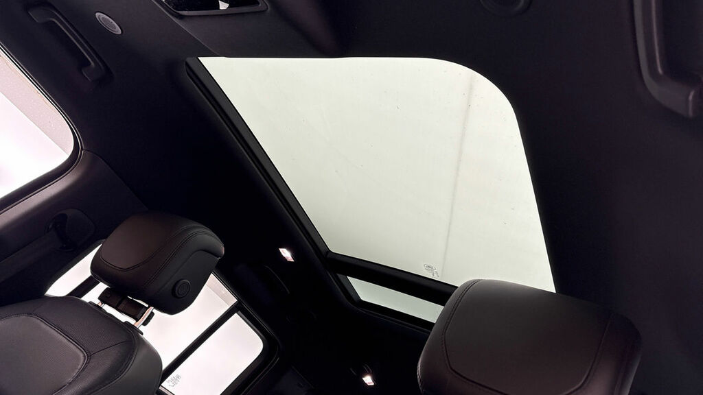 Land Rover Defender 130 3.0 D300 Mhev X-dynamic Hse Suv 4W Black #6