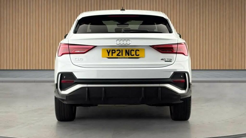 Audi Q3 2.0 Tdi 40 S Line Sportback S Tronic Qu White #4