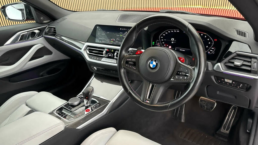 BMW M4 3.0 Biturbo Competition Convertible Ste DKZ133 Red #5